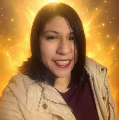 sobre mariana luzen la oscuridad blog